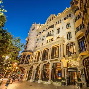 https://casa-fuster.topbarcelonahotels.com